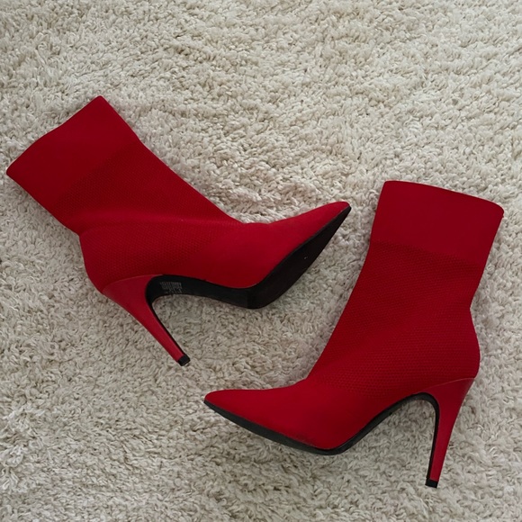 Red stiletto sock bootie - Picture 8 of 15